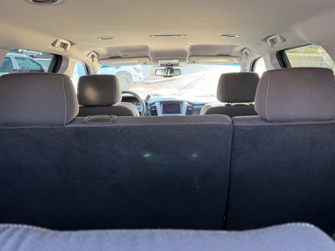 Used 2015 GMC Yukon SLE w/ Convenience Package image 24