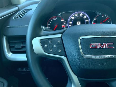 Used 2024 GMC Terrain Denali w/ Denali Premium Package image 20