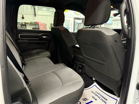 Used 2024 RAM 2500 Big Horn w/ Bed Utility Group image 17