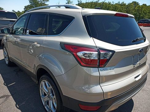 Used 2017 Ford Escape Titanium w/ Equipment Group 301A AWD/4WD image 2