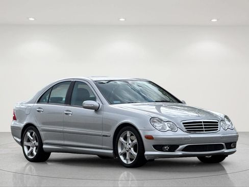 Used 2007 Mercedes-Benz C 230 Sedan image 8