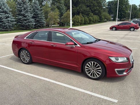 Used 2018 Lincoln MKZ Select w/ Select Plus Package FWD image 20