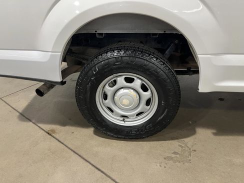 Used 2015 Ford F150 XL image 31