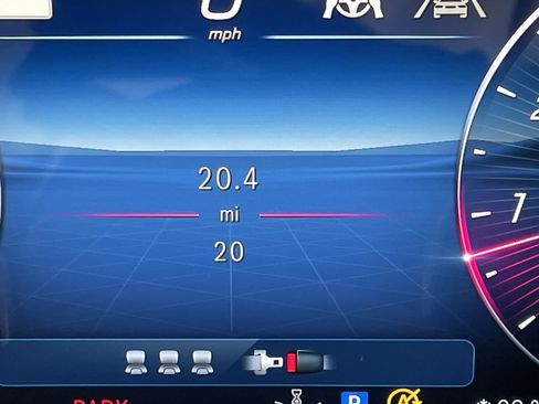 New 2026 Mercedes-Benz E 350 4MATIC Sedan image 25