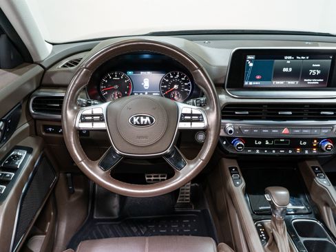 Used 2021 Kia Telluride SX image 11