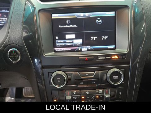 Used 2016 Ford Explorer XLT w/ Equipment Group 201A AWD/4WD image 21