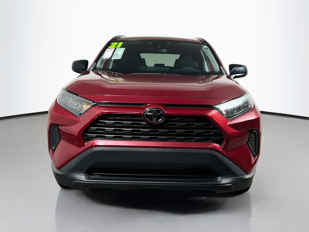 Used 2021 Toyota RAV4 LE AWD/4WD image 8