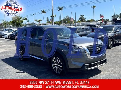 Used 2022 Nissan Pathfinder Platinum w/ Cargo Package