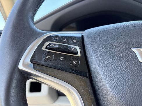 Used 2018 Cadillac Escalade ESV Luxury image 21