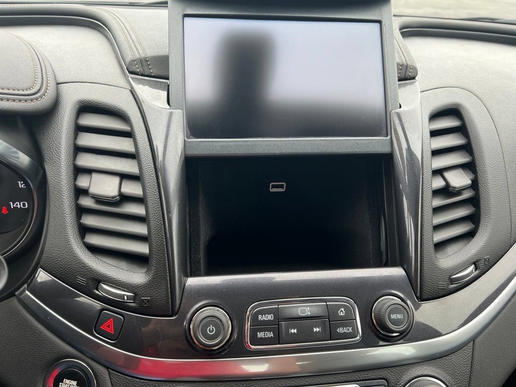 Used 2018 Chevrolet Impala LT FWD image 16