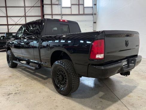 Used 2017 RAM 3500 Big Horn w/ Sport Appearance Group AWD/4WD image 11