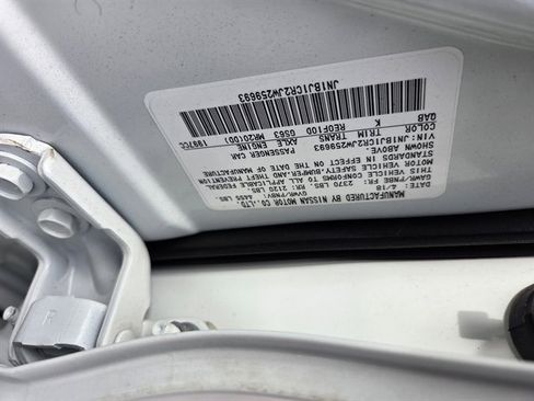 Used 2018 Nissan Rogue Sport SV w/ SV All-Weather Package image 15