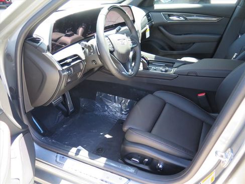 New 2026 Cadillac CT5 V RWD image 11