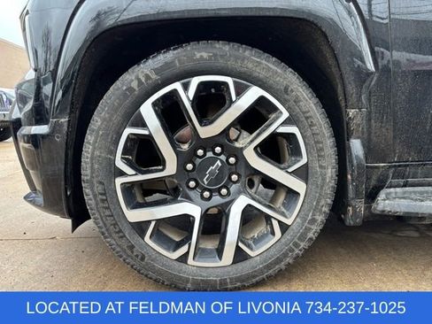 Used 2024 Chevrolet Silverado EV RST image 6