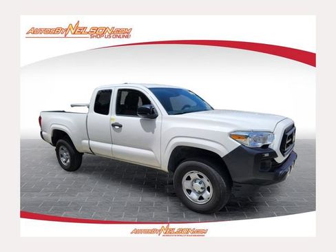 Used 2023 Toyota Tacoma SR AWD/4WD image 1