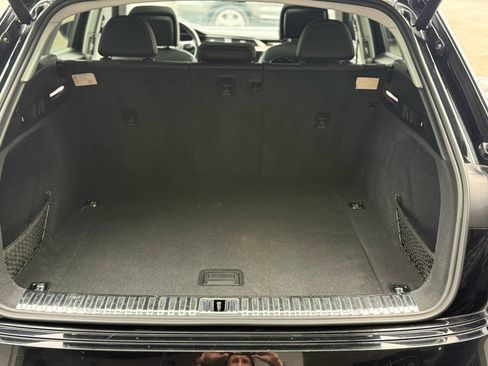 Used 2019 Audi e-tron Premium Plus image 90