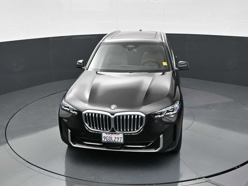 Used 2024 BMW X5 xDrive50e w/ Premium Package AWD/4WD image 18