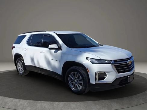 Used 2023 Chevrolet Traverse LT AWD/4WD image 5