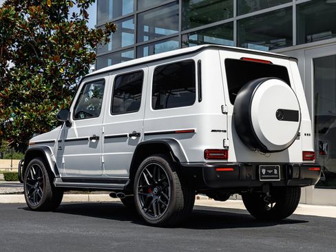 Used 2024 Mercedes-Benz G 63 AMG 4MATIC image 11