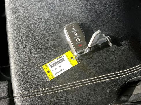 Used 2025 RAM 1500 Big Horn AWD/4WD image 33
