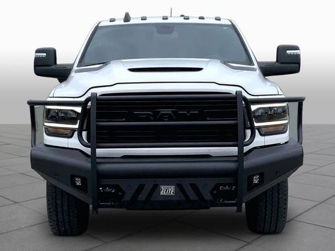 Used 2024 RAM 2500 Laramie w/ Night Edition AWD/4WD image 4