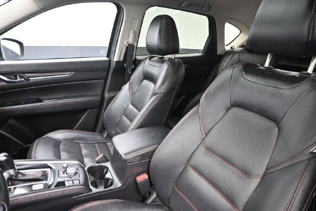 Certified 2024 MAZDA CX-5 Carbon Edition AWD/4WD image 23