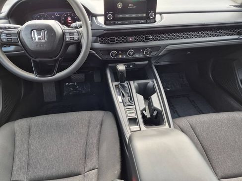 Used 2025 Honda Accord LX image 24