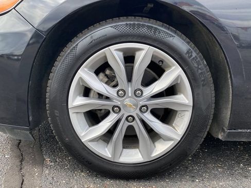 Certified 2023 Chevrolet Malibu LT FWD image 22