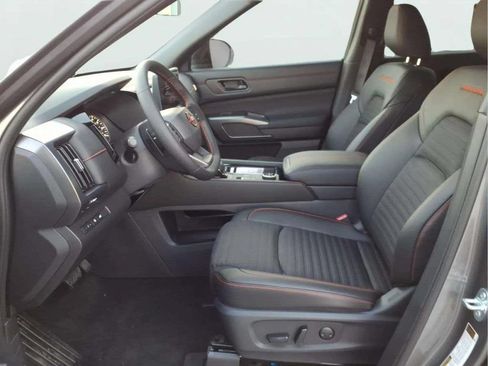 New 2026 Nissan Pathfinder Rock Creek AWD/4WD image 11