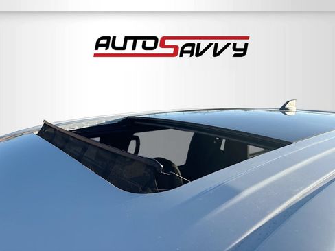 Used 2022 Nissan Titan Platinum Reserve w/ Moonroof Package AWD/4WD image 22