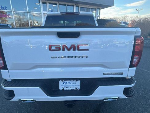New 2026 GMC Sierra 1500 Elevation image 6