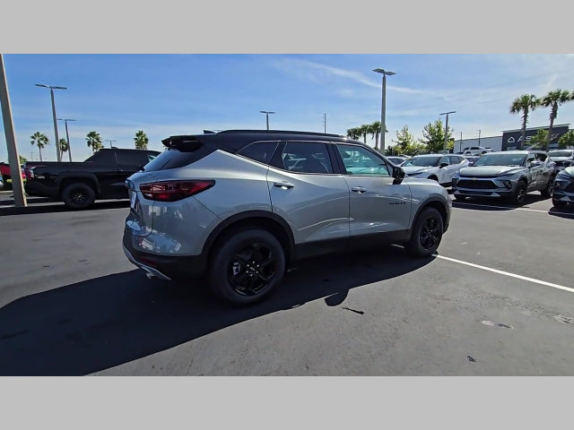 New 2026 Chevrolet Blazer LT w/ Midnight/Sport Edition FWD image 19