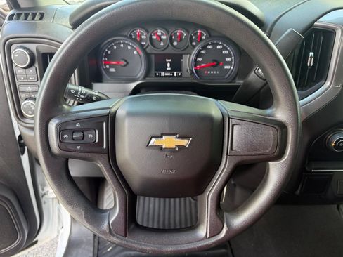 Used 2019 Chevrolet Silverado 1500 Custom w/ Custom Value Package AWD/4WD image 16