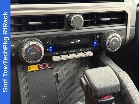 Used 2025 Toyota 4Runner TRD Off-Road AWD/4WD image 20