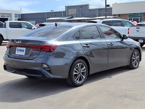 Certified 2024 Kia Forte LXS w/ LXS Technology Package image 7