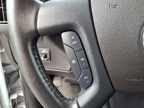 Used 2023 GMC Savana 3500 w/ Power Convenience Package RWD image 21