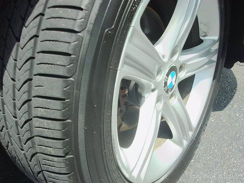 Used 2014 BMW 328i xDrive Sedan AWD/4WD image 8