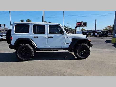New 2026 Jeep Wrangler Unlimited Sport AWD/4WD image 36