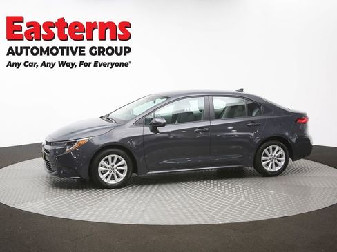 Used 2026 Toyota Corolla LE w/ LE Premium Package FWD image 58