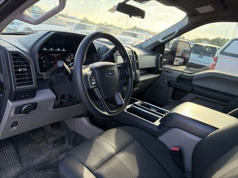 Used 2019 Ford F150 XL w/ Equipment Group 101A Mid AWD/4WD image 12
