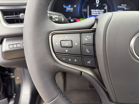 New 2026 Lexus UX 300h AWD image 10