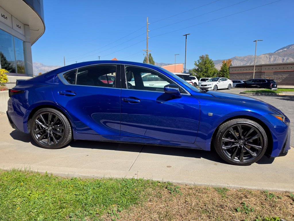 Used 2025 Lexus IS 350 F Sport w/ Accessory Package 2 RWD image 4