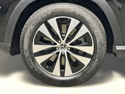 New 2025 Mercedes-Benz GLE 450 4MATIC image 12