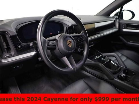 Certified 2024 Porsche Cayenne image 4