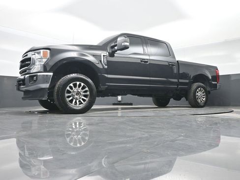 Used 2020 Ford F250 Lariat w/ Lariat Value Package image 26