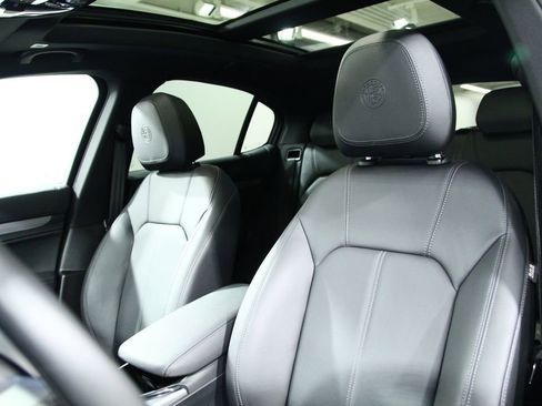 Used 2024 Alfa Romeo Stelvio Ti image 19