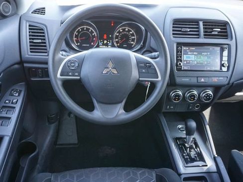 Used 2024 Mitsubishi Outlander Sport SE AWD/4WD image 16