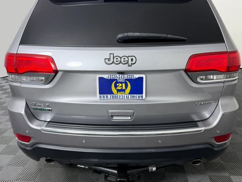 Used 2014 Jeep Grand Cherokee Limited w/ Luxury Group II AWD/4WD image 9