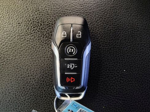 Used 2016 Ford F150 Lariat w/ Equipment Group 501A Mid AWD/4WD image 31