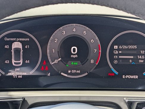New 2025 Porsche Cayenne S AWD/4WD image 16